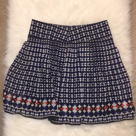 Max Studio mini skirt - Picture 2 of 3